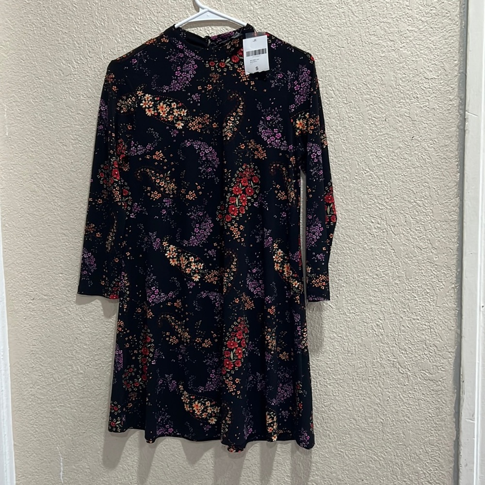 Forever 21 Women Black Knit Flower Dress